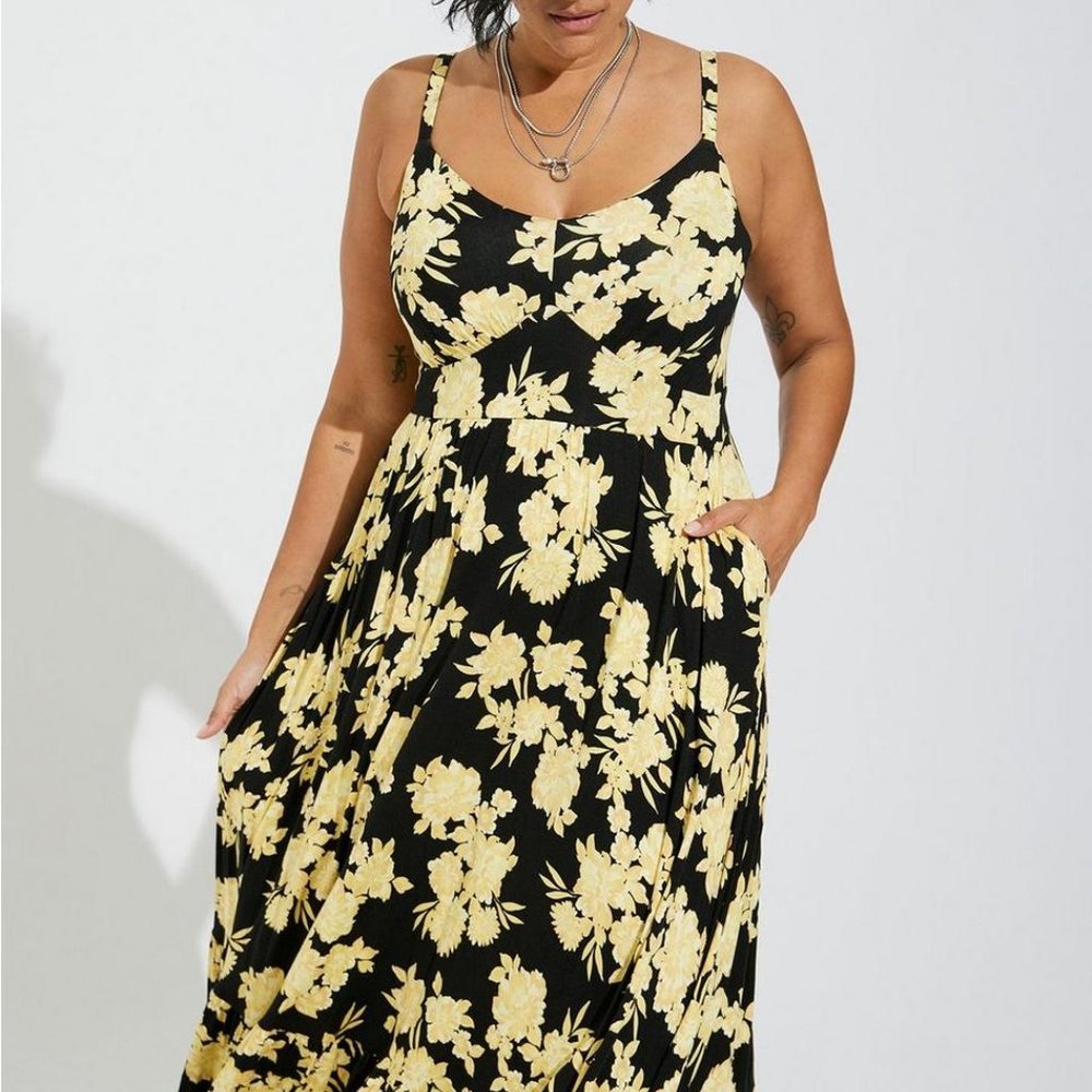 TORRID NWT MAXI SUPER SOFT TIERED DRESS Floral Print Size 1 - Picture 5 of 16